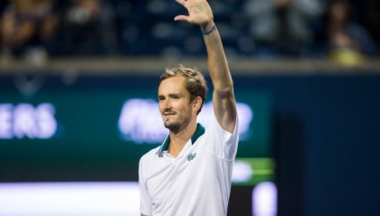 99贵宾会平台-五进大师赛决赛 梅德维德夫已成新生代硬地最强